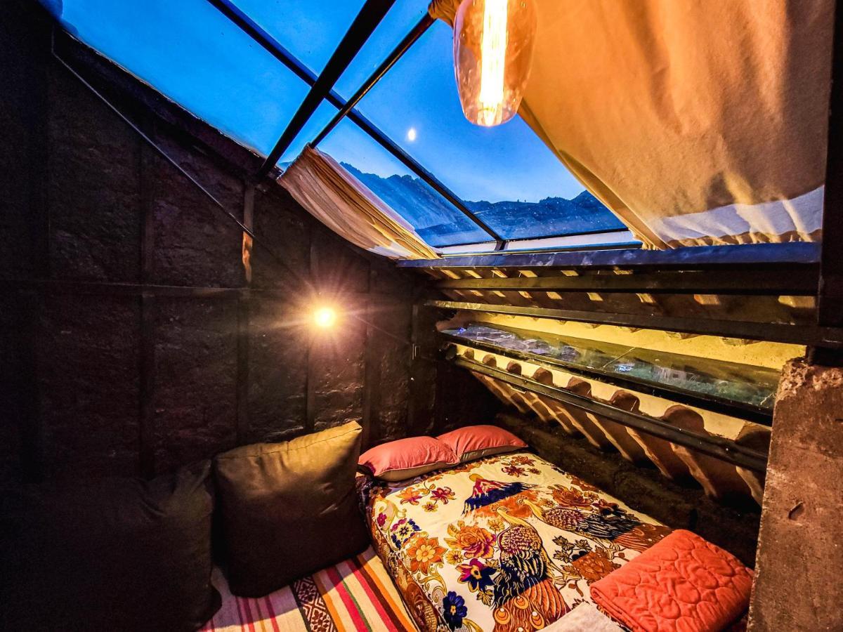 Wolf Totem Steam Punk Guesthouse Pisac Exteriér fotografie